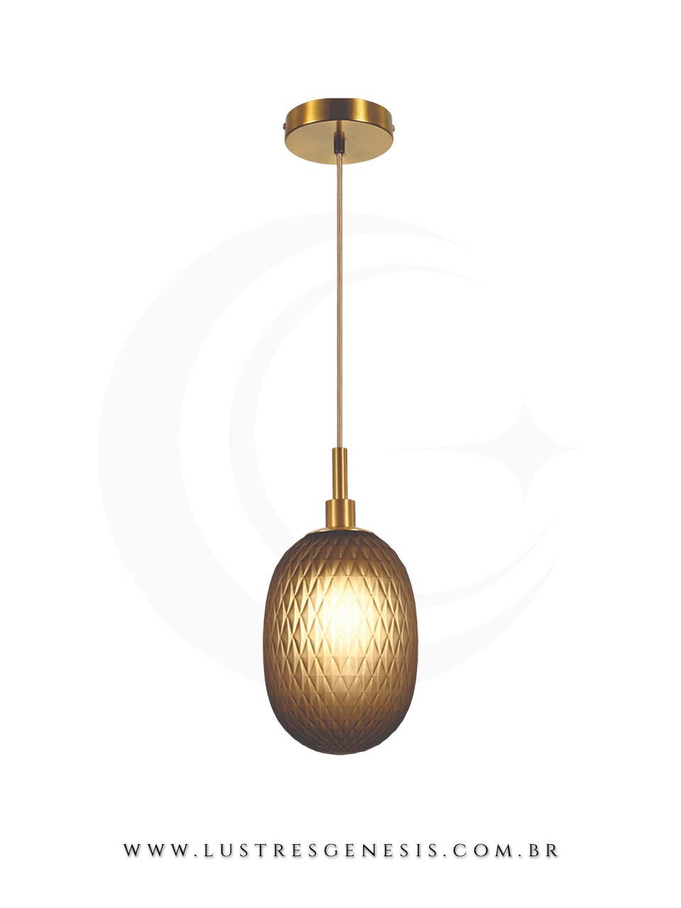 O Pendente Moderno em metal bronze e vidro e a escolha perfeita para agregar elegancia e sofisticacao ao seu ambiente. Com soquete E14, mede 12x25cm e oferece acabamento refinado.